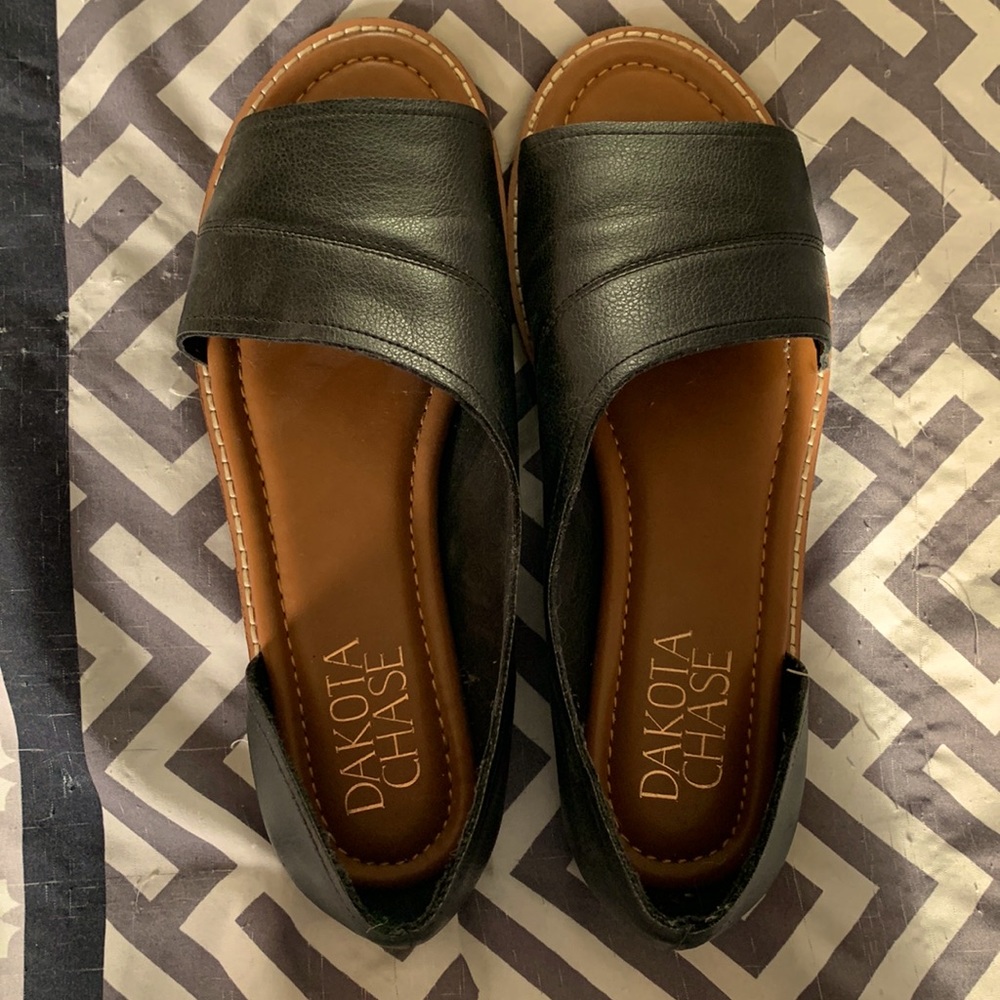 Dakota Chase summer shoes - brand new never worn